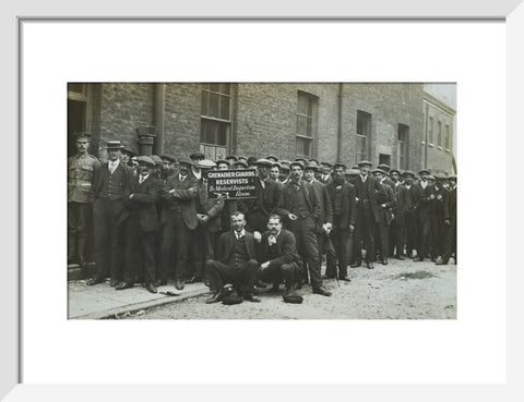 Grenadier Guards reservists queueing to re-enlist 1914