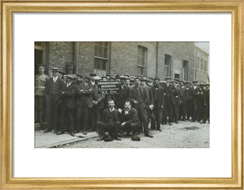 Grenadier Guards reservists queueing to re-enlist 1914