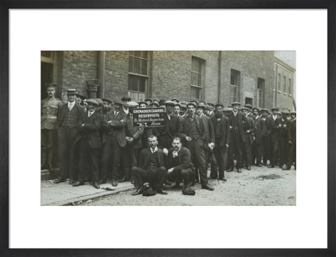 Grenadier Guards reservists queueing to re-enlist 1914