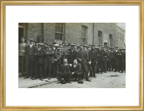 Grenadier Guards reservists queueing to re-enlist 1914