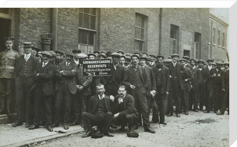 Grenadier Guards reservists queueing to re-enlist 1914