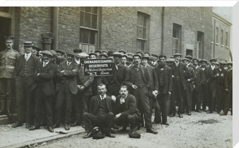 Grenadier Guards reservists queueing to re-enlist 1914