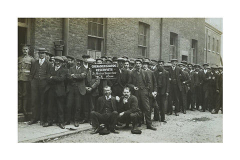 Grenadier Guards reservists queueing to re-enlist 1914