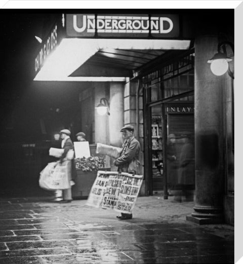 Charing Cross underground station at night c 1935